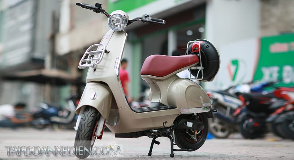 xe m&aacute;y điện Milan 2S 2016