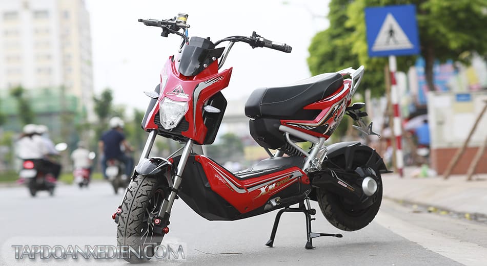 xe m&aacute;y điện Xmen Fuji số l&ugrave;i