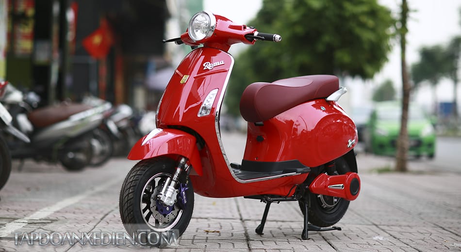 xe m&aacute;y điện Vespa Roma