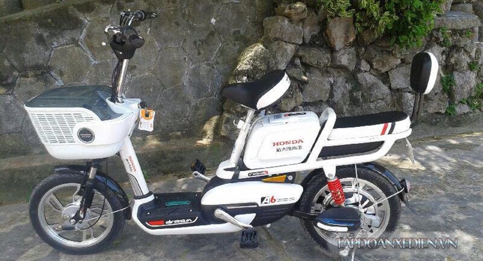 XE ĐẠP ĐIỆN HONDA A6