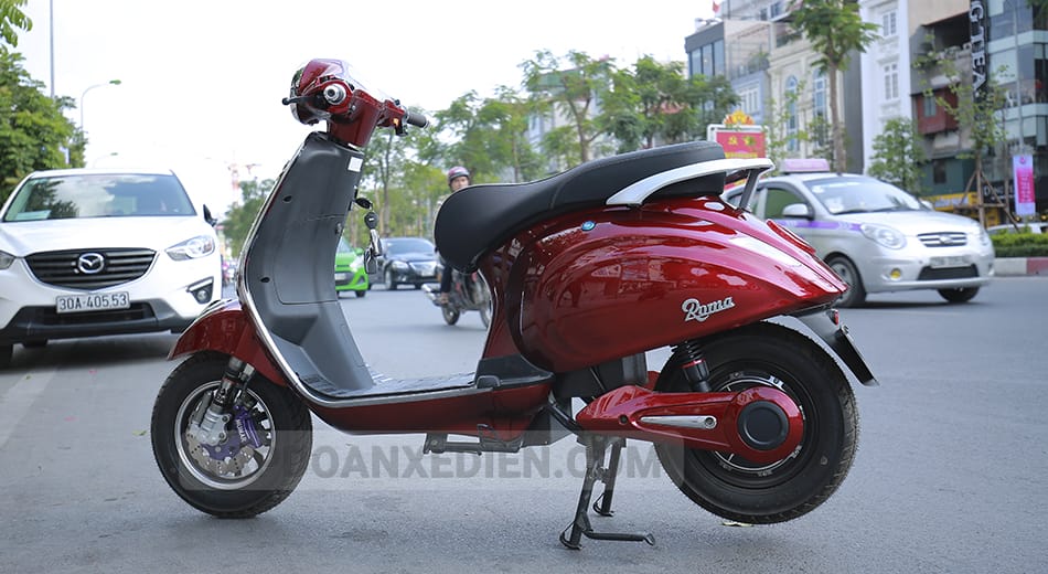 XE MÁY ĐIỆN VESPA ROMA