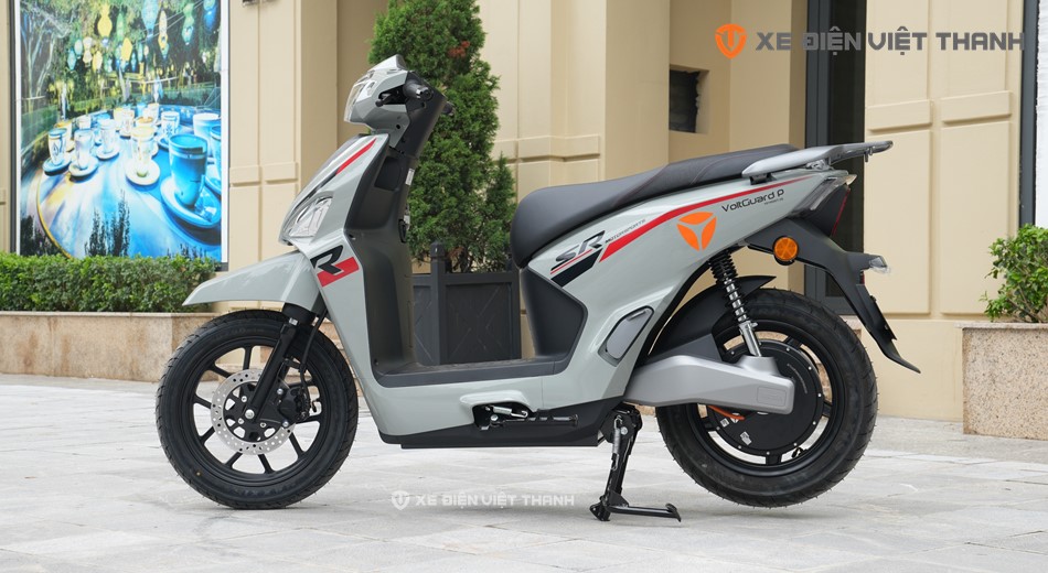 Xe máy điện YADEA V002 (VFV)