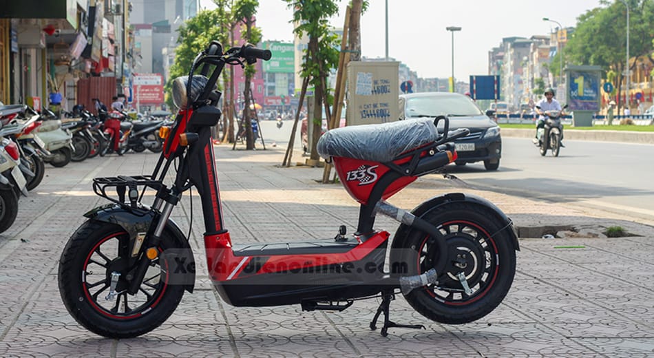 XE MÁY ĐIỆN GIANT M133S