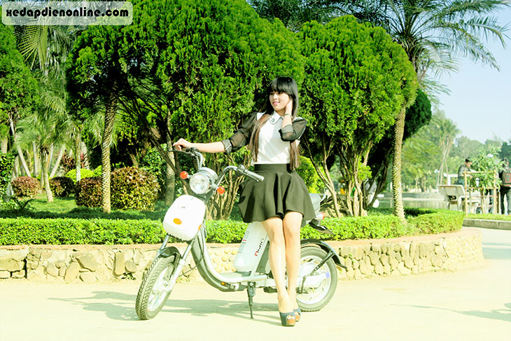 So sánh điểm lợi giữa xe đạp điện và xe máy