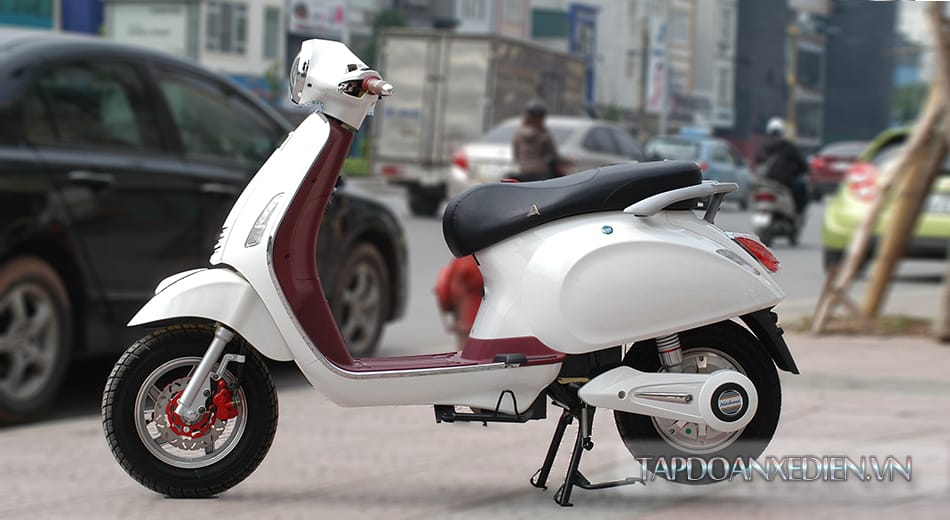 Xe máy điện Nioshima nhẹ nhàng toát lên vẻ nữ tính